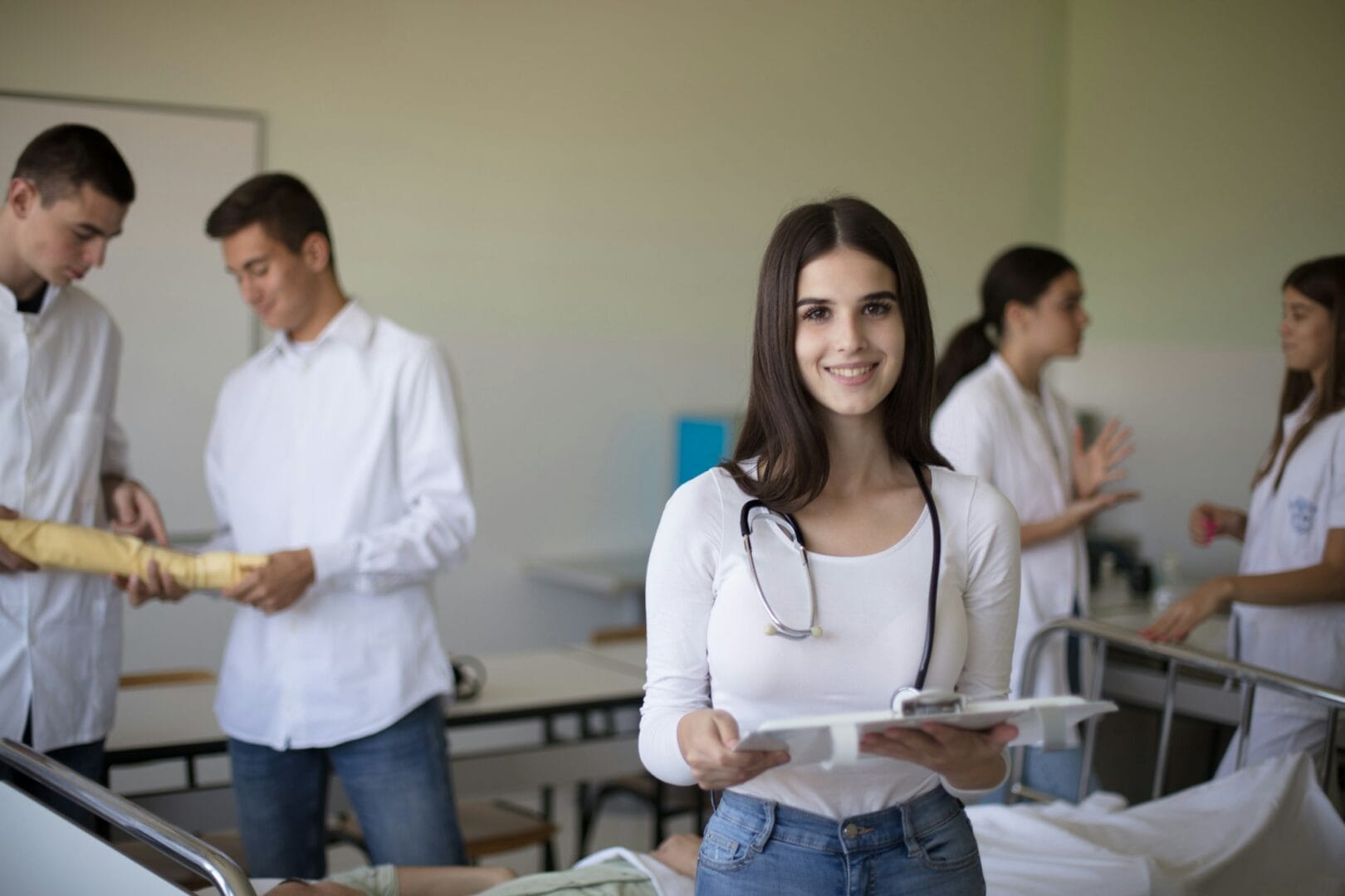 What To Bring To Your First CNA Class In Georgia